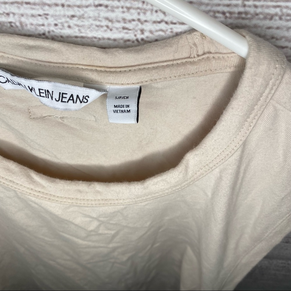 Calvin Klein tan/ cream colored sleeveless cinch dress - Picture 3 of 4